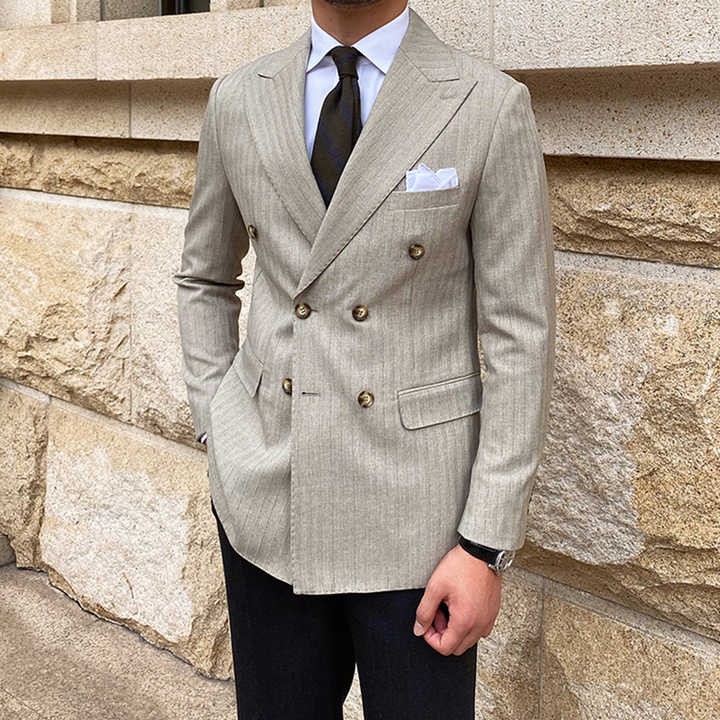 New Men's Atmosphere Slim Double-breasted Men's Suit Jacket Joker commuter Business Casual Striped Men's Suit Jacket.